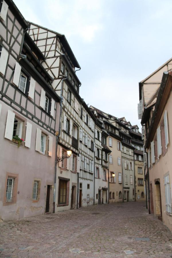 Appartement Grenier A Sel Gentleman Colmar Exterior photo